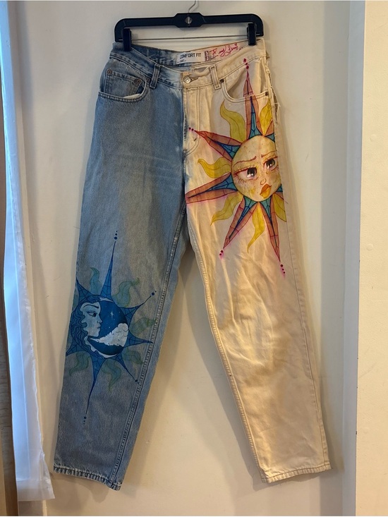 Levi's Denim - Vtg Levi's 560 Jeans Hand Painted 34x30 Loose Tapered Celestial Art Sun Festival